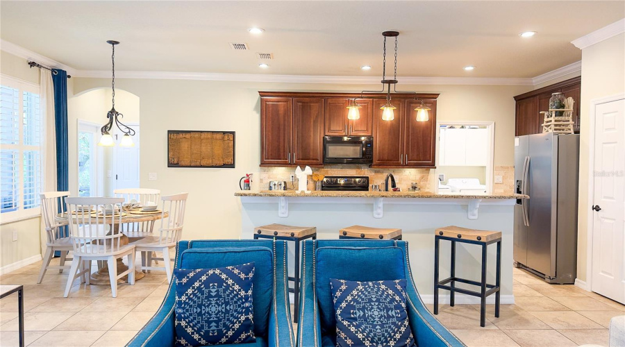 Davenport, Florida 33837, 5 Bedrooms Bedrooms, ,4 Bathroomsbathrooms,Residential,For Sale,Yellow Snapdragon,Mfro6309782