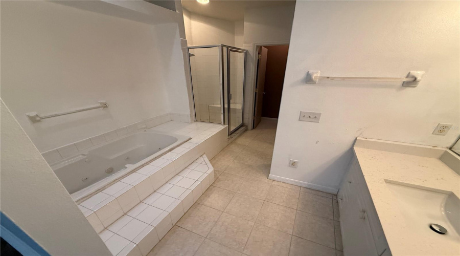 Davenport, Florida 33897, 3 Bedrooms Bedrooms, ,3 Bathroomsbathrooms,Residential,For Sale,Orchid,Mfrs5127058