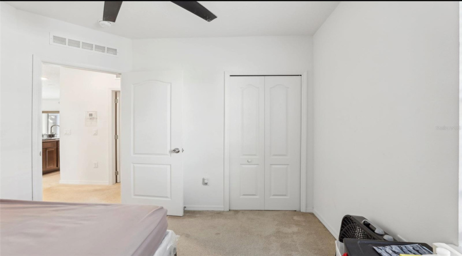 Kissimmee, Florida 34746, 3 Bedrooms Bedrooms, ,2 Bathroomsbathrooms,Residential,For Sale,Desert Rose,Mfrs5127049