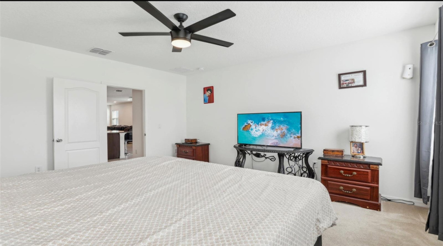 Kissimmee, Florida 34746, 3 Bedrooms Bedrooms, ,2 Bathroomsbathrooms,Residential,For Sale,Desert Rose,Mfrs5127049