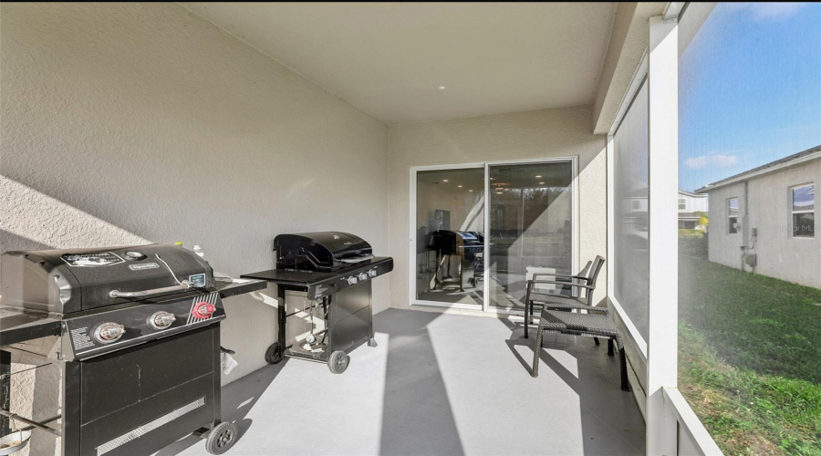 Kissimmee, Florida 34746, 3 Bedrooms Bedrooms, ,2 Bathroomsbathrooms,Residential,For Sale,Desert Rose,Mfrs5127049