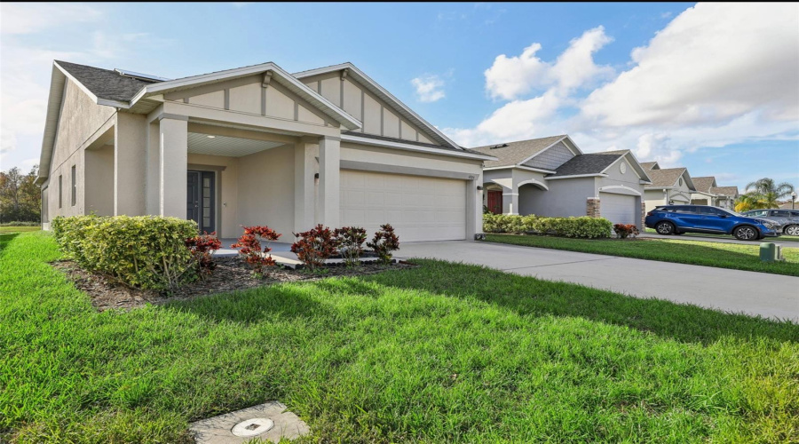 Kissimmee, Florida 34746, 3 Bedrooms Bedrooms, ,2 Bathroomsbathrooms,Residential,For Sale,Desert Rose,Mfrs5127049