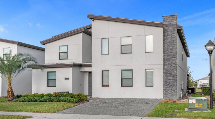 Kissimmee, Florida 34746, 8 Bedrooms Bedrooms, ,5 Bathroomsbathrooms,Residential,For Sale,Fable,Mfro6309835
