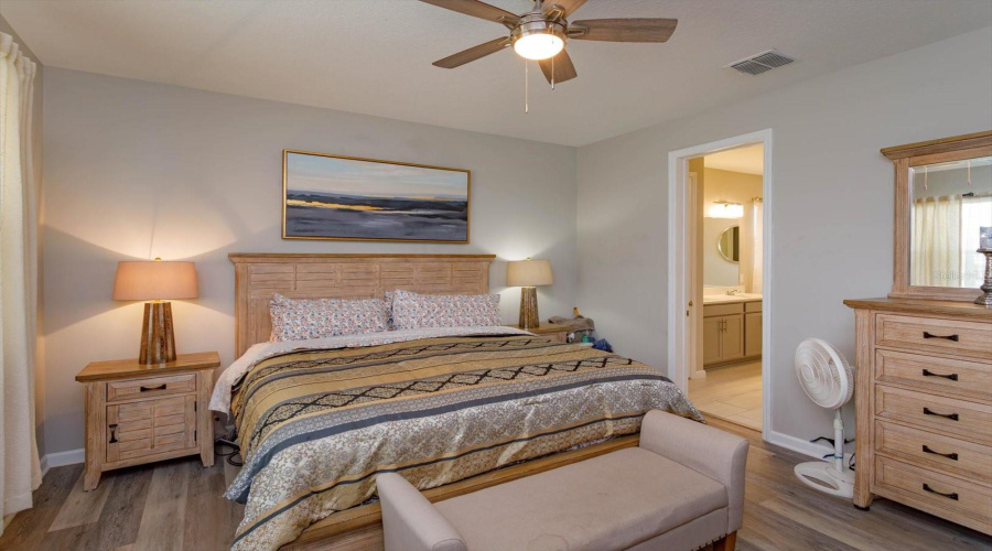 Davenport, Florida 33837, 4 Bedrooms Bedrooms, ,3 Bathroomsbathrooms,Residential,For Sale,Sugarwood,Mfro6309775