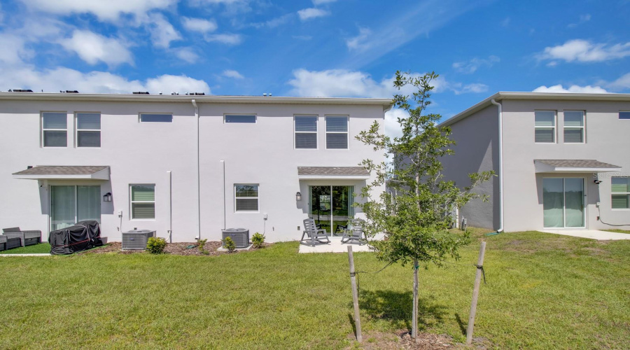 Davenport, Florida 33837, 3 Bedrooms Bedrooms, ,2 Bathroomsbathrooms,Residential,For Sale,Pierr,Mfrs5127038