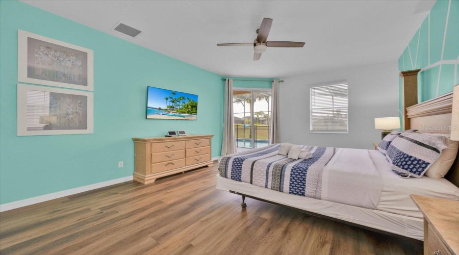 Davenport, Florida 33897, 5 Bedrooms Bedrooms, ,4 Bathroomsbathrooms,Residential,For Sale,Plumoso,Mfrs5126911