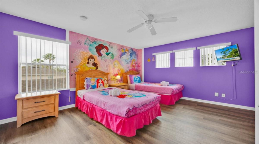 Davenport, Florida 33897, 5 Bedrooms Bedrooms, ,4 Bathroomsbathrooms,Residential,For Sale,Plumoso,Mfrs5126911
