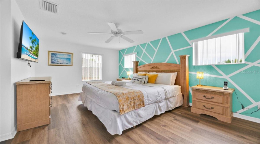 Davenport, Florida 33897, 5 Bedrooms Bedrooms, ,4 Bathroomsbathrooms,Residential,For Sale,Plumoso,Mfrs5126911