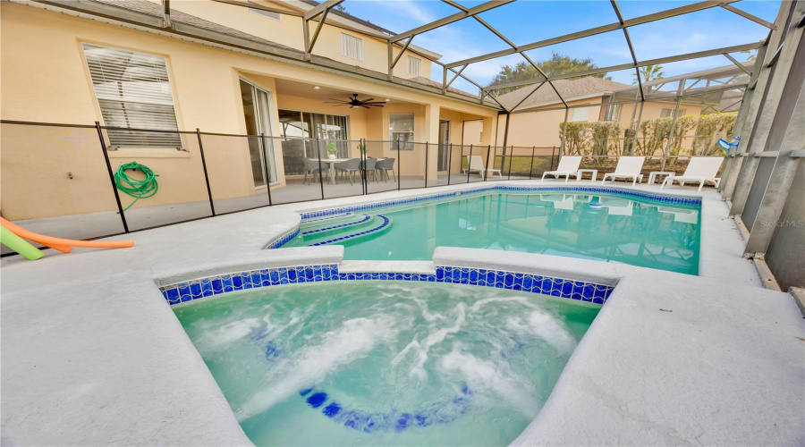 Davenport, Florida 33897, 5 Bedrooms Bedrooms, ,4 Bathroomsbathrooms,Residential,For Sale,Plumoso,Mfrs5126911