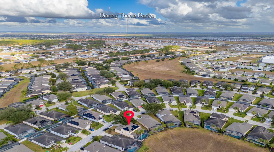 Davenport, Florida 33897, 5 Bedrooms Bedrooms, ,4 Bathroomsbathrooms,Residential,For Sale,Plumoso,Mfrs5126911