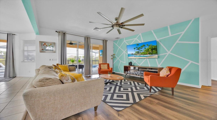 Davenport, Florida 33897, 5 Bedrooms Bedrooms, ,4 Bathroomsbathrooms,Residential,For Sale,Plumoso,Mfrs5126911