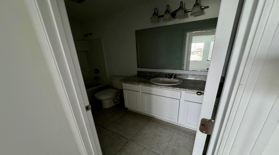 Davenport, Florida 33837, 3 Bedrooms Bedrooms, ,2 Bathroomsbathrooms,Residential,For Sale,Merrill,Mfrs5127081