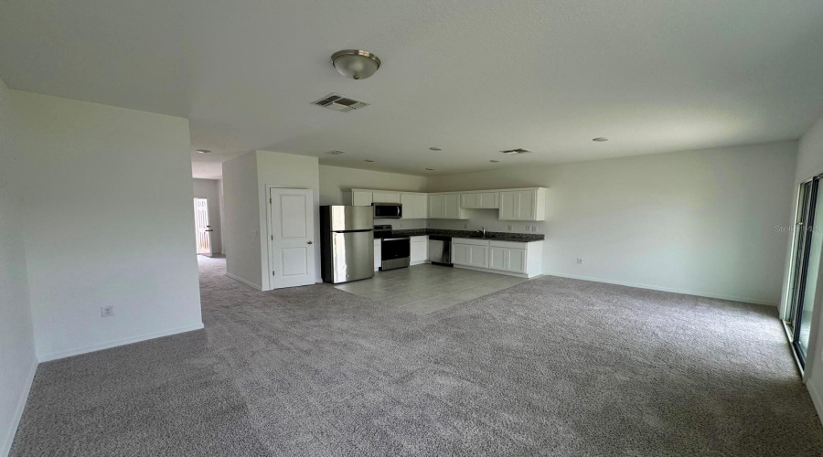 Davenport, Florida 33837, 3 Bedrooms Bedrooms, ,2 Bathroomsbathrooms,Residential,For Sale,Merrill,Mfrs5127081