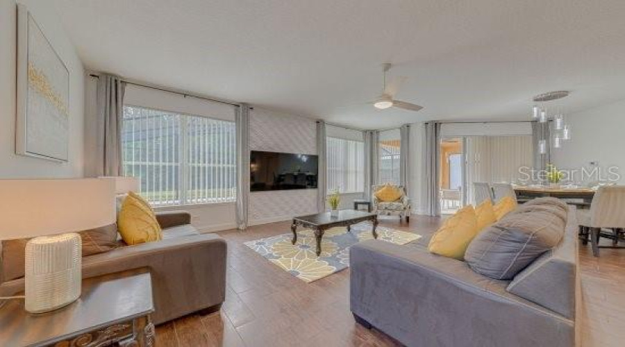 Kissimmee, Florida 34746, 4 Bedrooms Bedrooms, ,4 Bathroomsbathrooms,Residential,For Sale,Marcello,Mfrs5127093