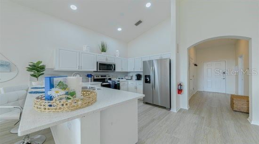 Davenport, Florida 33896, 4 Bedrooms Bedrooms, ,3 Bathroomsbathrooms,Residential,For Sale,Balmoral,Mfrs5127023