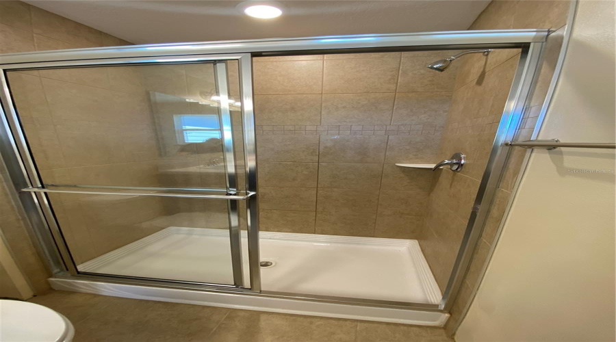 KISSIMMEE, Florida 34746, 3 Bedrooms Bedrooms, ,2 BathroomsBathrooms,Residential,For Sale,CORAL CASTLE,0,MFRS5126999
