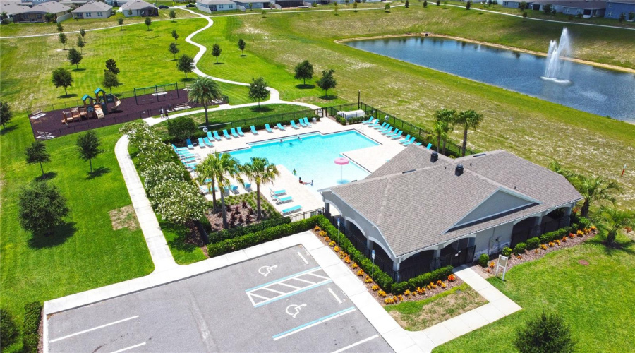 KISSIMMEE, Florida 34747, 4 Bedrooms Bedrooms, ,2 BathroomsBathrooms,Residential,For Sale,ALBA,MFRO6305693