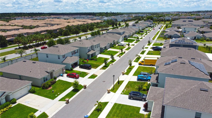 KISSIMMEE, Florida 34747, 4 Bedrooms Bedrooms, ,2 BathroomsBathrooms,Residential,For Sale,ALBA,MFRO6305693