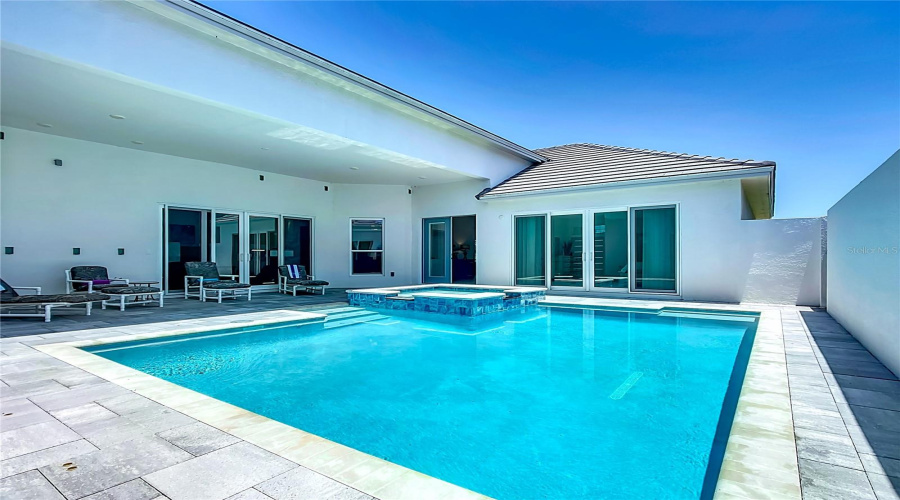 Courtyard pool & hot tub