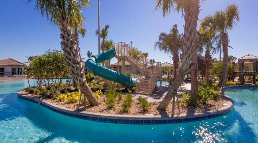 DAVENPORT, Florida 33896, 8 Bedrooms Bedrooms, ,5 BathroomsBathrooms,Residential,For Sale,MAIDSTONE,0,MFRO6309591