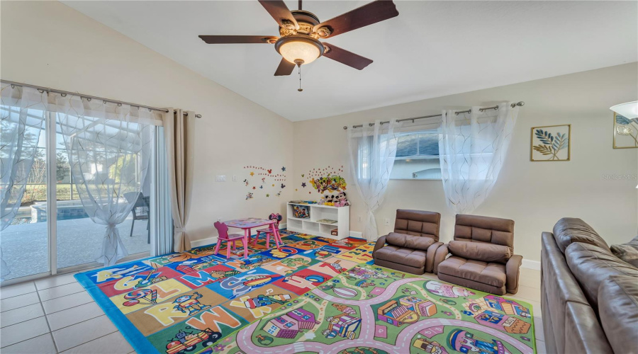DAVENPORT, Florida 33897, 4 Bedrooms Bedrooms, ,3 BathroomsBathrooms,Residential,For Sale,OLD BRIDGE,MFRS5127022