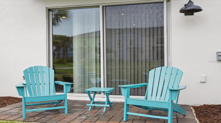 KISSIMMEE, Florida 34747, 3 Bedrooms Bedrooms, ,3 BathroomsBathrooms,Residential,For Sale,ON THE ROCKS,0,MFRO6310168