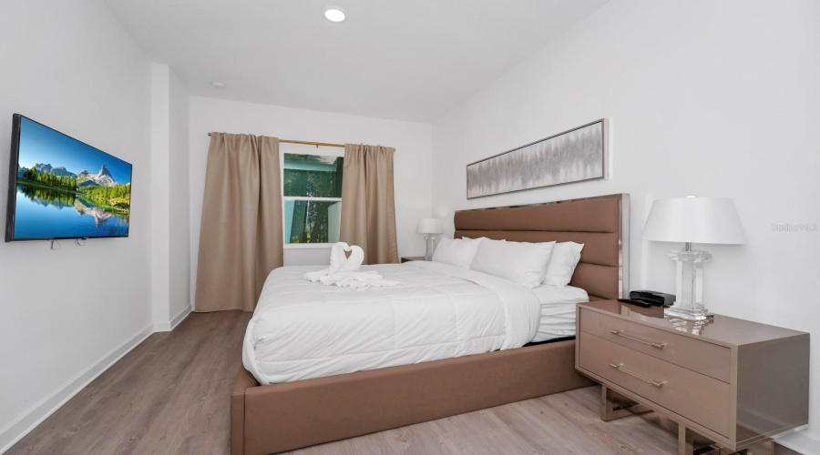 DAVENPORT, Florida 33896, 5 Bedrooms Bedrooms, ,4 BathroomsBathrooms,Residential,For Sale,FAMAGUSTA,0,MFRO6307450