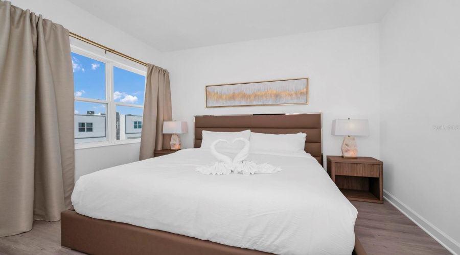 DAVENPORT, Florida 33896, 5 Bedrooms Bedrooms, ,4 BathroomsBathrooms,Residential,For Sale,FAMAGUSTA,0,MFRO6307450