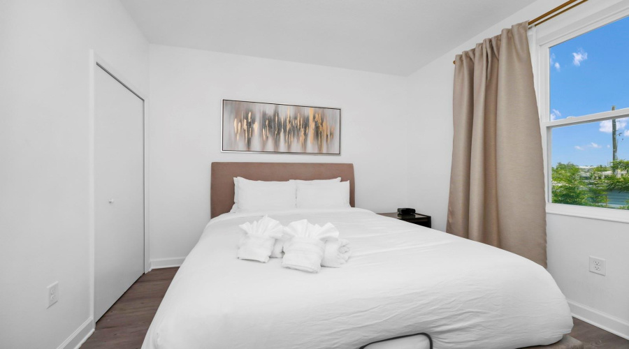 DAVENPORT, Florida 33896, 5 Bedrooms Bedrooms, ,4 BathroomsBathrooms,Residential,For Sale,FAMAGUSTA,0,MFRO6307450