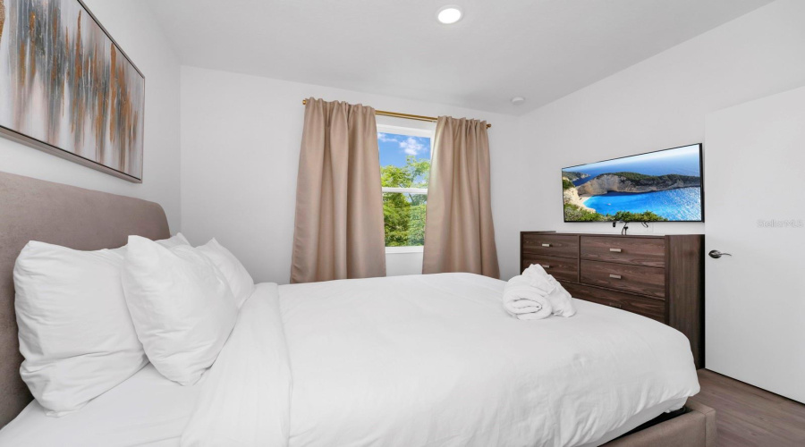 DAVENPORT, Florida 33896, 5 Bedrooms Bedrooms, ,4 BathroomsBathrooms,Residential,For Sale,FAMAGUSTA,0,MFRO6307450