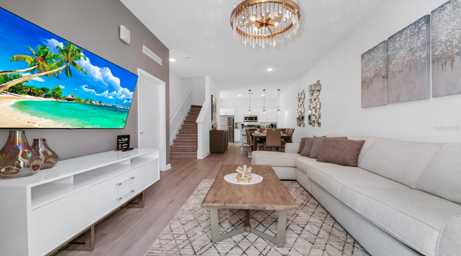 DAVENPORT, Florida 33896, 5 Bedrooms Bedrooms, ,4 BathroomsBathrooms,Residential,For Sale,FAMAGUSTA,0,MFRO6307450