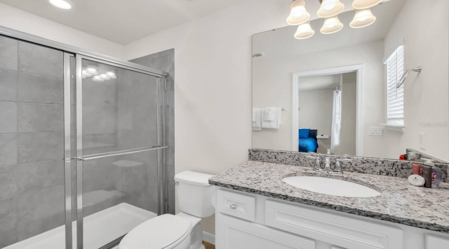 DAVENPORT, Florida 33837, 7 Bedrooms Bedrooms, ,5 BathroomsBathrooms,Residential,For Sale,OAKMOSS,0,MFRO6310194