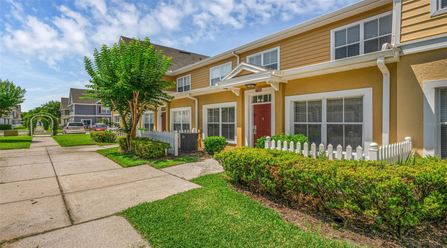 KISSIMMEE, Florida 34746, 3 Bedrooms Bedrooms, ,2 BathroomsBathrooms,Residential,For Sale,LODI,MFRS5127160