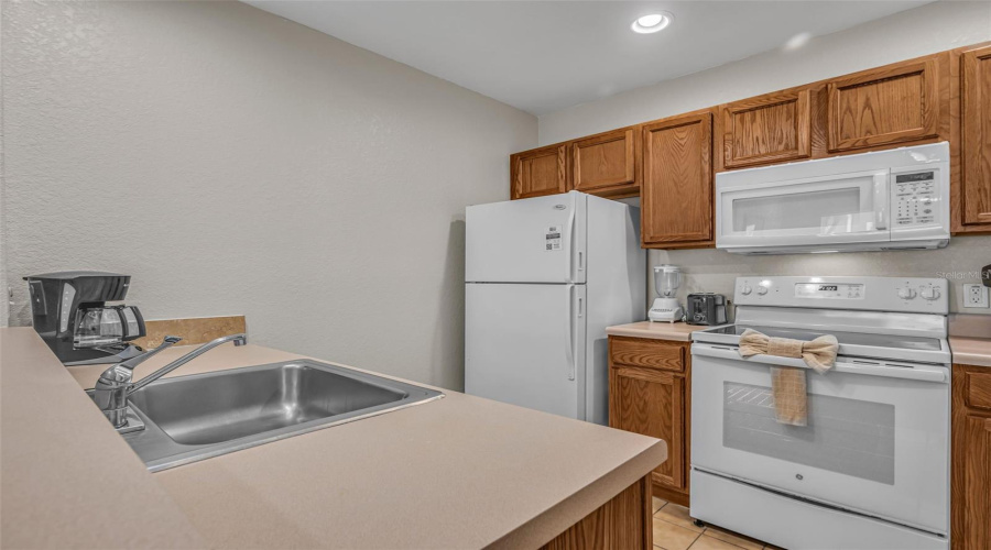 KISSIMMEE, Florida 34746, 3 Bedrooms Bedrooms, ,2 BathroomsBathrooms,Residential,For Sale,LODI,MFRS5127160