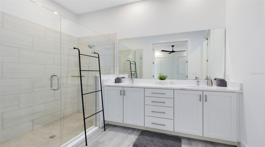 REUNION, Florida 34747, 6 Bedrooms Bedrooms, ,10 BathroomsBathrooms,Residential,For Sale,MUIRFIELD,MFRO6306498