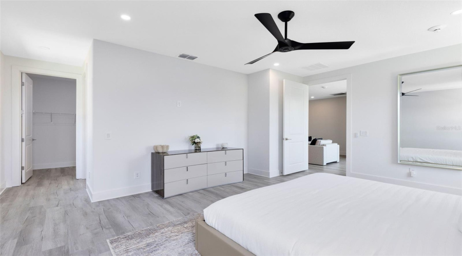 REUNION, Florida 34747, 6 Bedrooms Bedrooms, ,10 BathroomsBathrooms,Residential,For Sale,MUIRFIELD,MFRO6306498