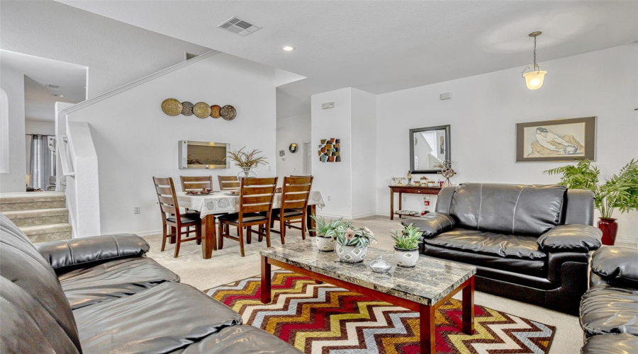 DAVENPORT, Florida 33837, 5 Bedrooms Bedrooms, ,3 BathroomsBathrooms,Residential,For Sale,CADIZ,0,MFRO6305652