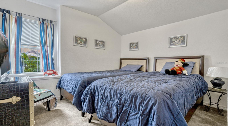 DAVENPORT, Florida 33837, 5 Bedrooms Bedrooms, ,3 BathroomsBathrooms,Residential,For Sale,CADIZ,0,MFRO6305652