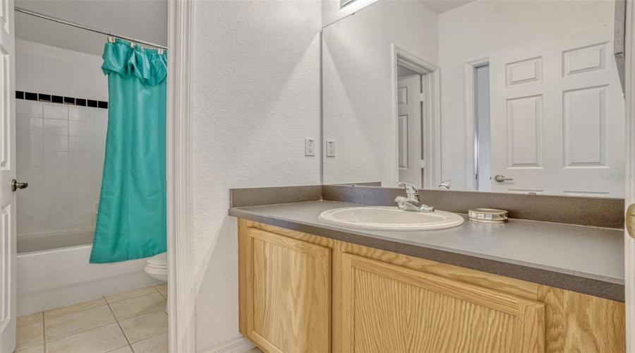 DAVENPORT, Florida 33837, 5 Bedrooms Bedrooms, ,3 BathroomsBathrooms,Residential,For Sale,CADIZ,0,MFRO6305652