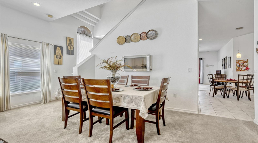 DAVENPORT, Florida 33837, 5 Bedrooms Bedrooms, ,3 BathroomsBathrooms,Residential,For Sale,CADIZ,0,MFRO6305652