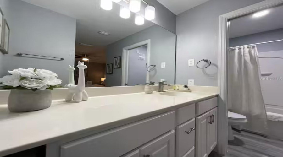 KISSIMMEE, Florida 34746, 3 Bedrooms Bedrooms, ,2 BathroomsBathrooms,Residential,For Sale,CLUB CORTILE,MFRS5127115
