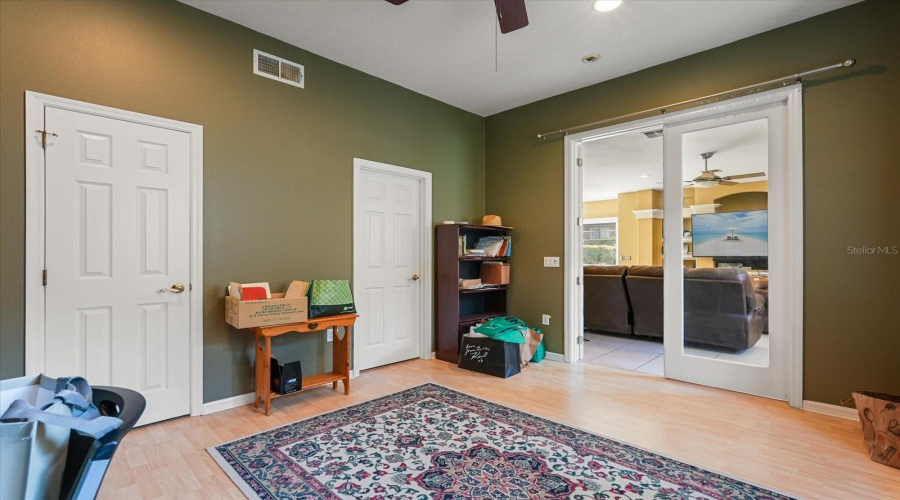 Orlando, Florida 32836, 5 Bedrooms Bedrooms, ,5 Bathroomsbathrooms,Residential,For Sale,Phillips Grove,Mfro6310085