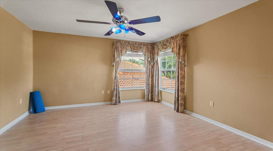 Orlando, Florida 32836, 5 Bedrooms Bedrooms, ,5 Bathroomsbathrooms,Residential,For Sale,Phillips Grove,Mfro6310085