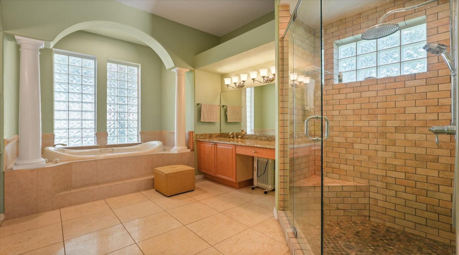 Orlando, Florida 32836, 5 Bedrooms Bedrooms, ,5 Bathroomsbathrooms,Residential,For Sale,Phillips Grove,Mfro6310085