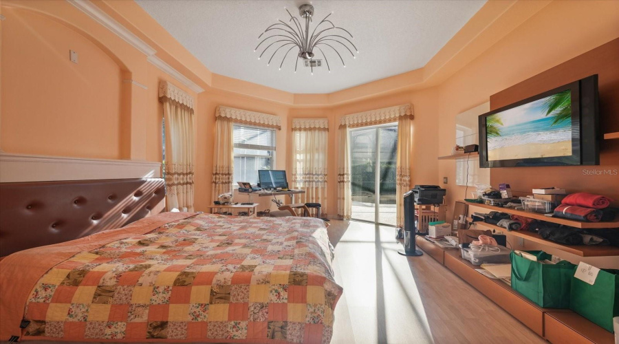 Orlando, Florida 32836, 5 Bedrooms Bedrooms, ,5 Bathroomsbathrooms,Residential,For Sale,Phillips Grove,Mfro6310085