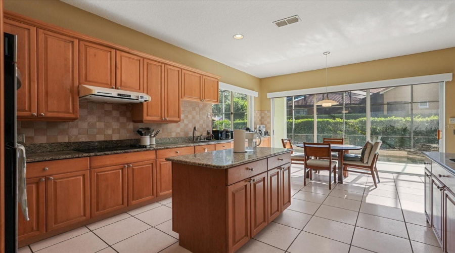 Orlando, Florida 32836, 5 Bedrooms Bedrooms, ,5 Bathroomsbathrooms,Residential,For Sale,Phillips Grove,Mfro6310085