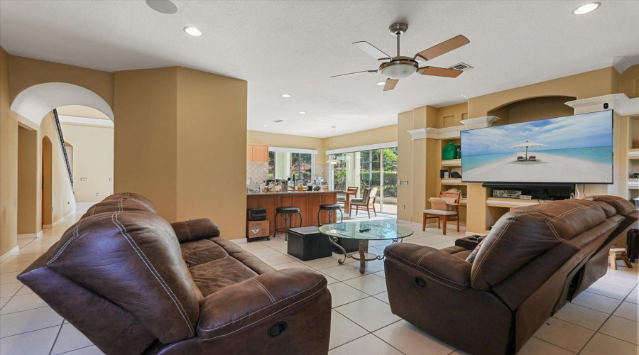 Orlando, Florida 32836, 5 Bedrooms Bedrooms, ,5 Bathroomsbathrooms,Residential,For Sale,Phillips Grove,Mfro6310085