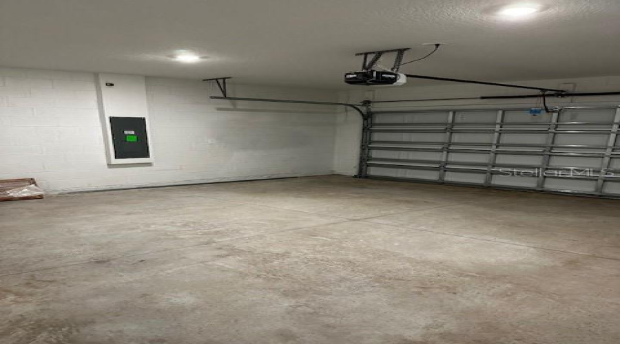 DAVENPORT, Florida 33837, 4 Bedrooms Bedrooms, ,2 BathroomsBathrooms,Residential,For Sale,WATERFALL,0,MFRS5127208