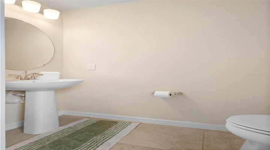 DAVENPORT, Florida 33897, 5 Bedrooms Bedrooms, ,4 BathroomsBathrooms,Residential,For Sale,LANA,0,MFRO6310511