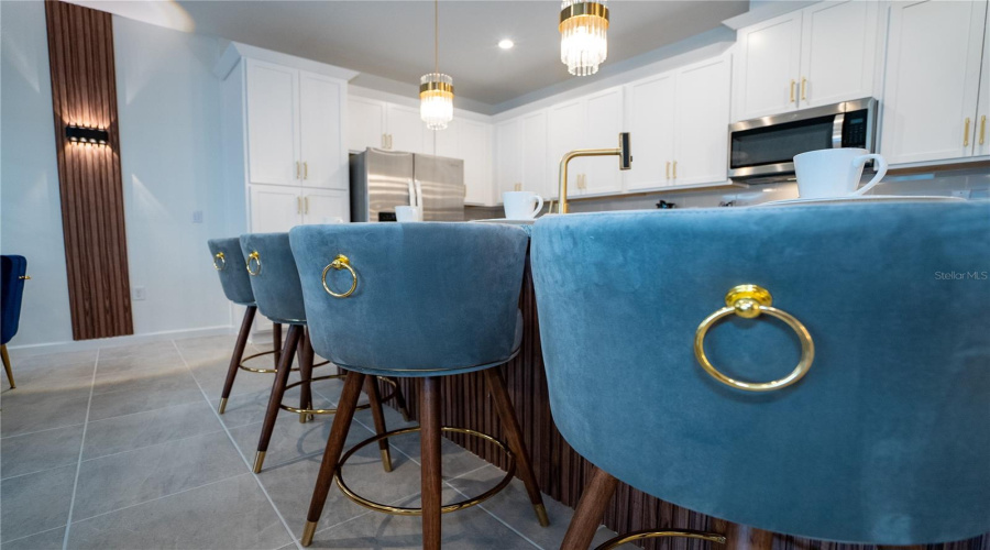 KISSIMMEE, Florida 34747, 5 Bedrooms Bedrooms, ,4 BathroomsBathrooms,Residential,For Sale,DISTANT SUN,0,MFRO6310504
